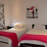 Lovely Family Home In The Winelands